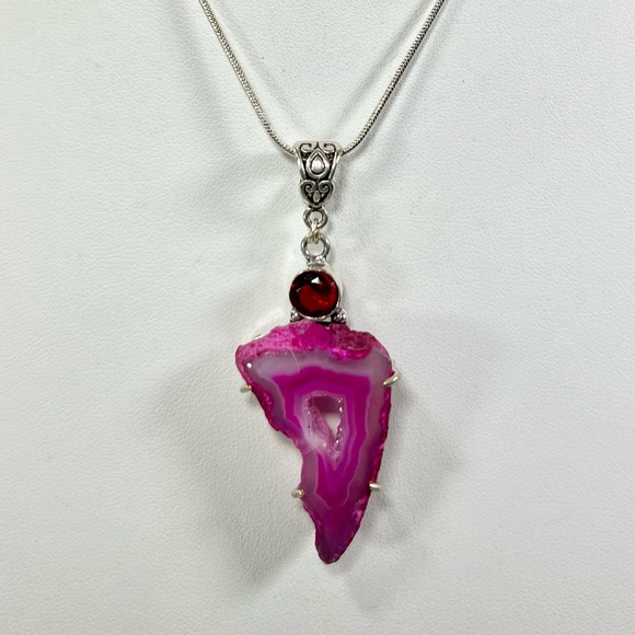 Pink Solar Quartz & Garnet 925 Gemstone Pendant - Picture 1 of 4